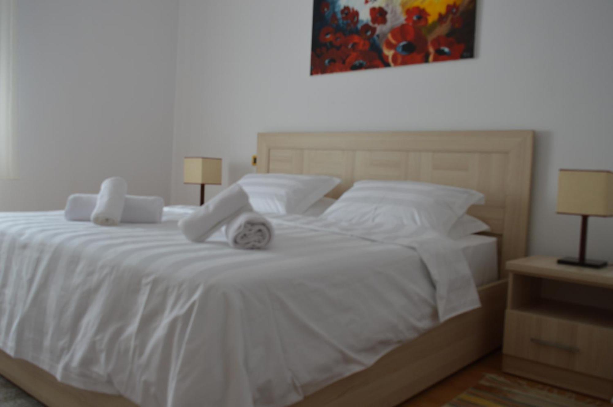 Noor Apartments Тирана Экстерьер фото